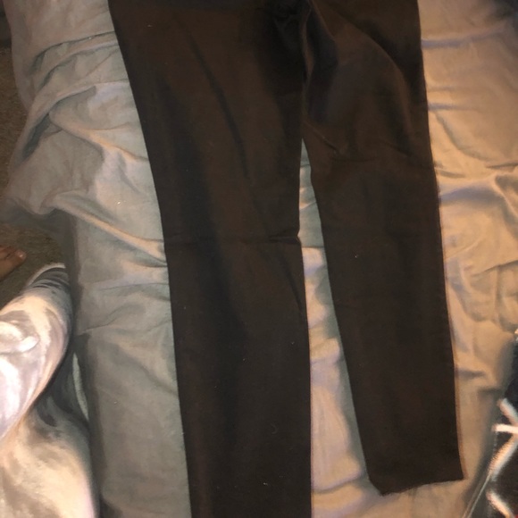 Black jeggings NEW WITH OUT TAGS! - Picture 2 of 4